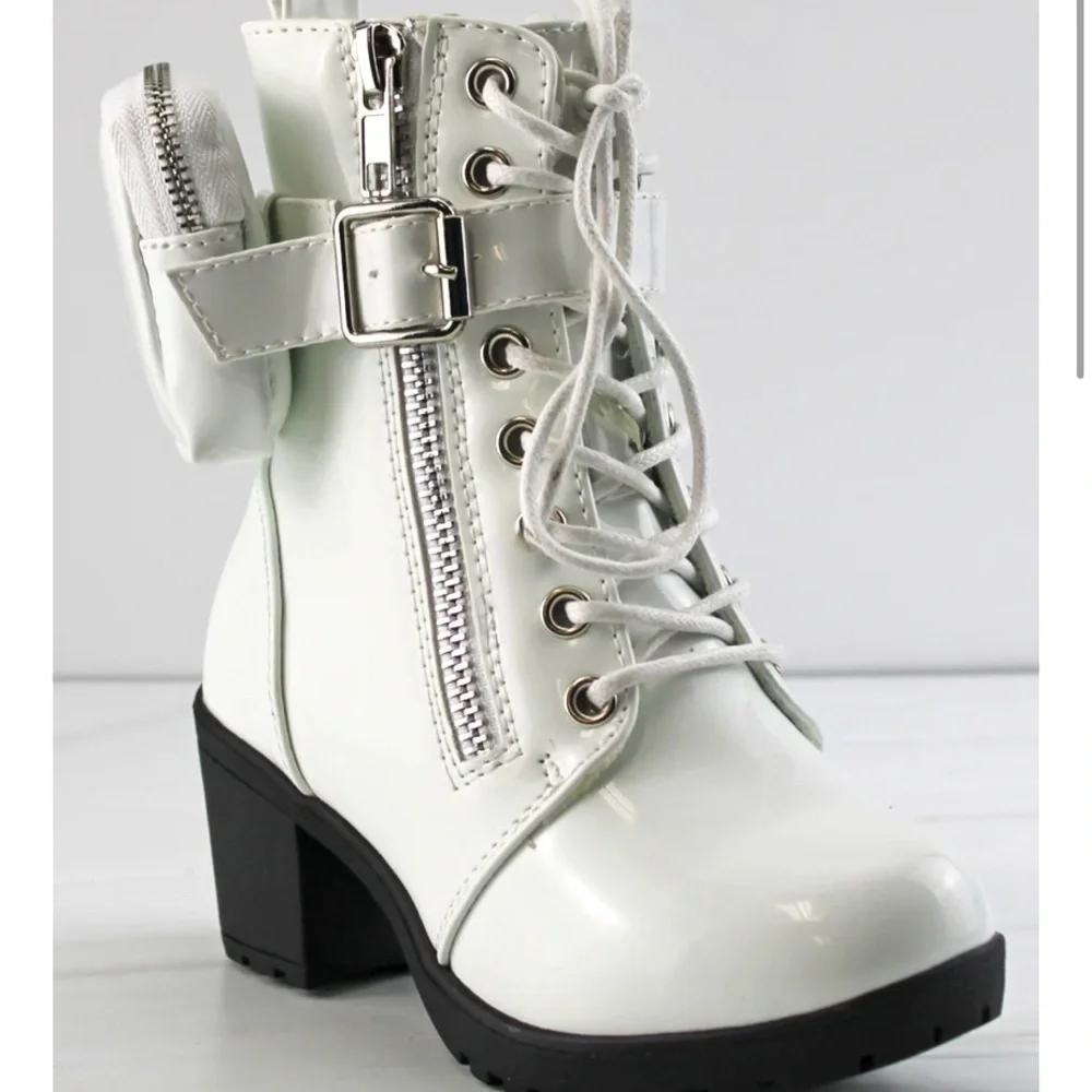 Girls White Ankle Boots with Pocket Detail